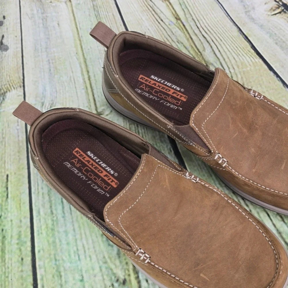 Skechers Relaxed Fit Loafers Mens 8 Brown Leather Memory Foam Slip On Dad Shoes
